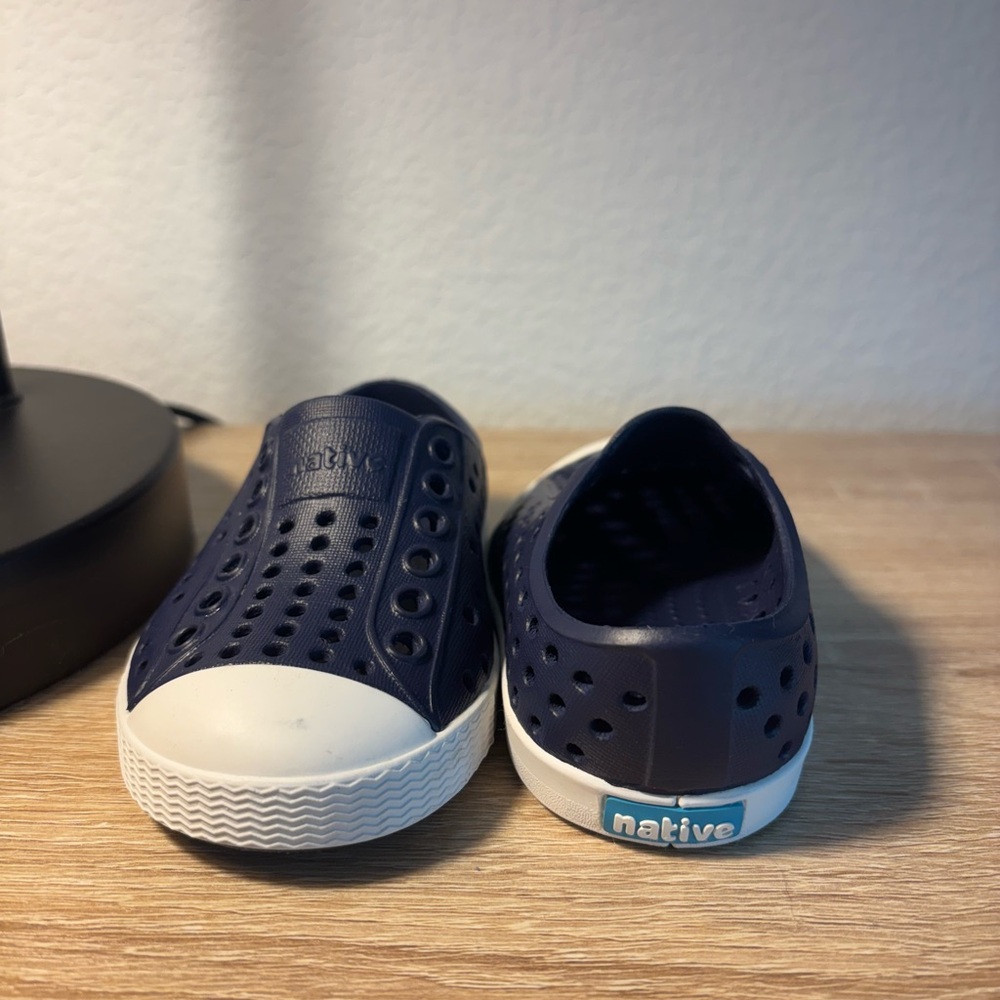 Native baby shoes Navy and White